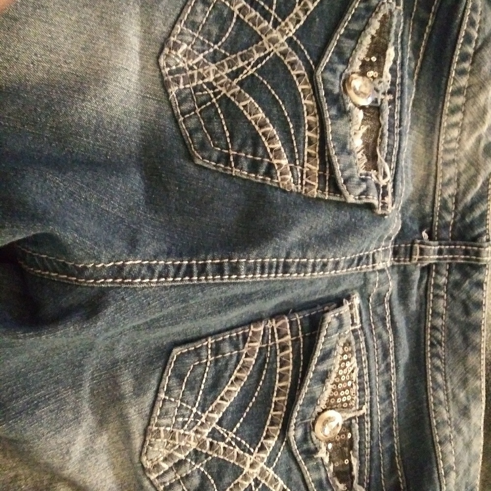 Rue 21 Capris